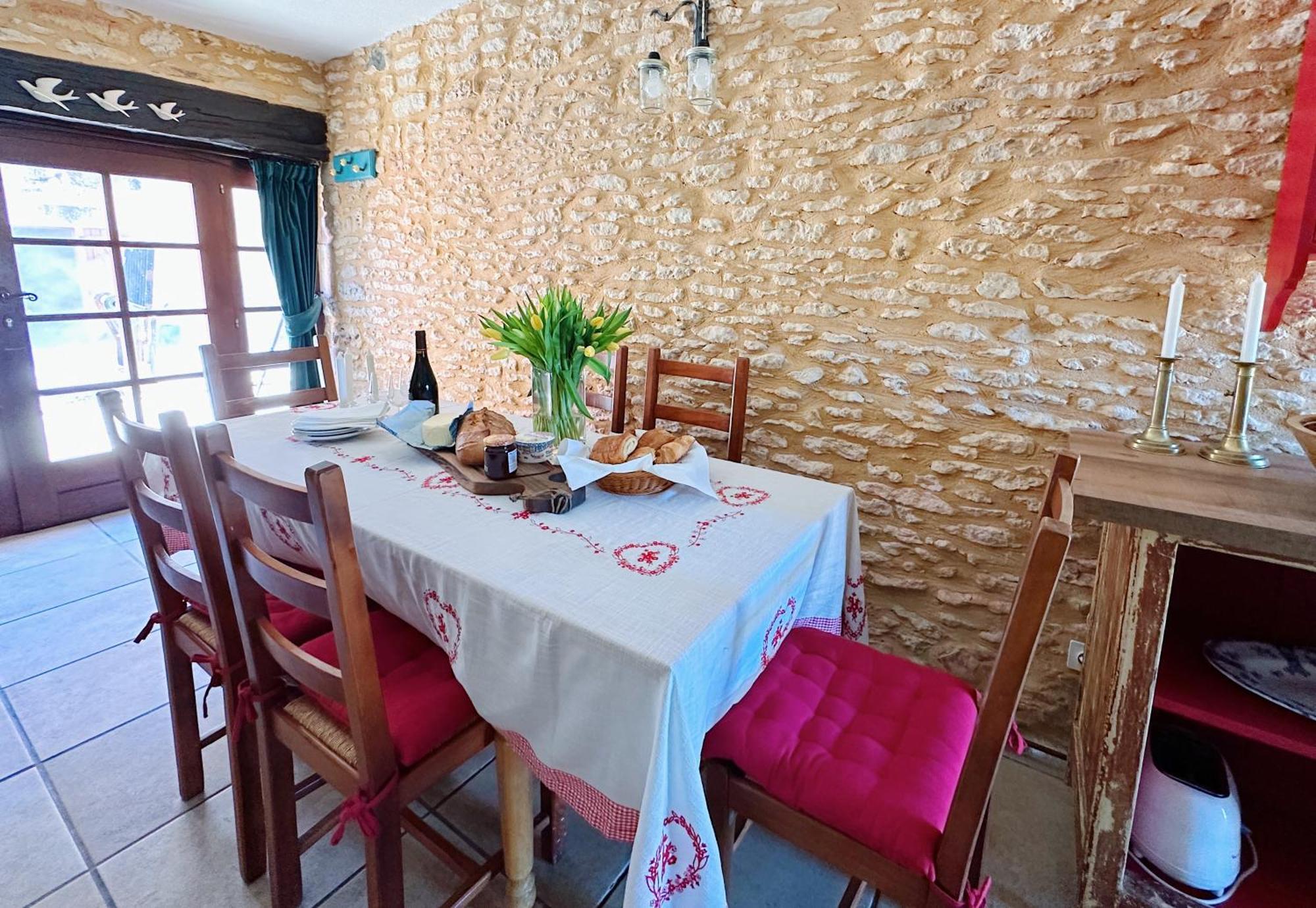 Le Chevrefeuille Chambres D'Hotes Et Gites De Charme Meyrals Экстерьер фото